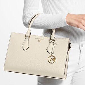 Michael Kors Valerie Medium Pebbled Leather Satchel Purse or Handbag 👜